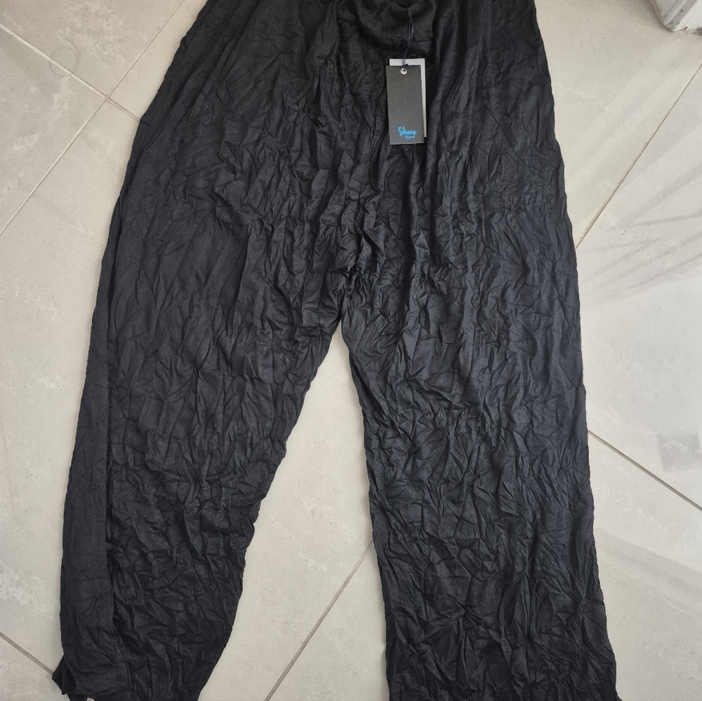 Shana  Black Women Wide Leg Ankle Pants 2X